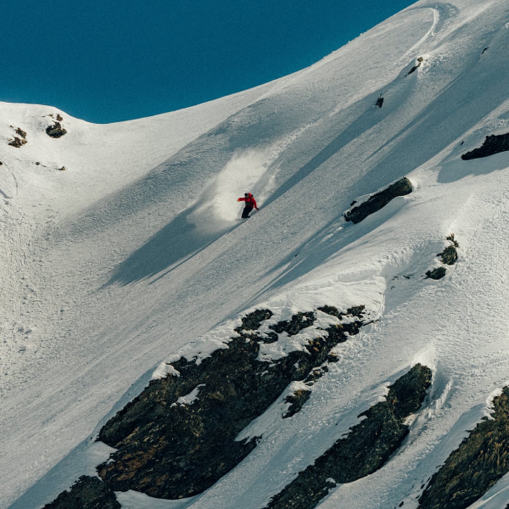 Skier Simple as a Turn